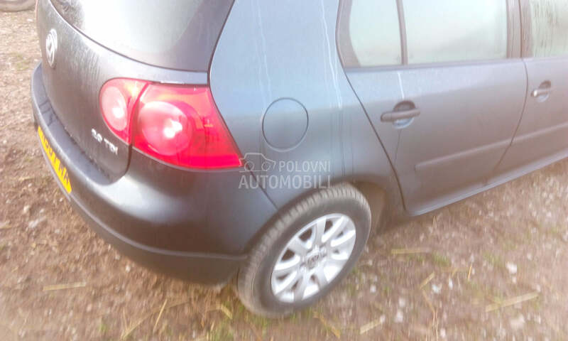 Delovi za Volkswagen Golf 5
