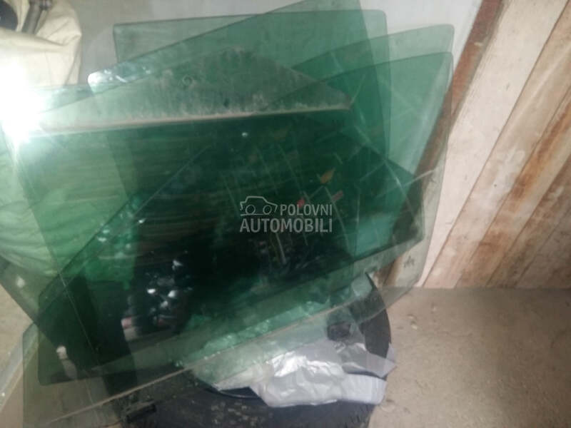 Auto stakla za Volkswagen Bora