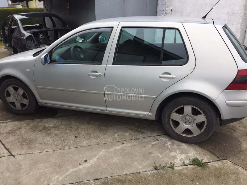 GOLF 4 1.6 delovi