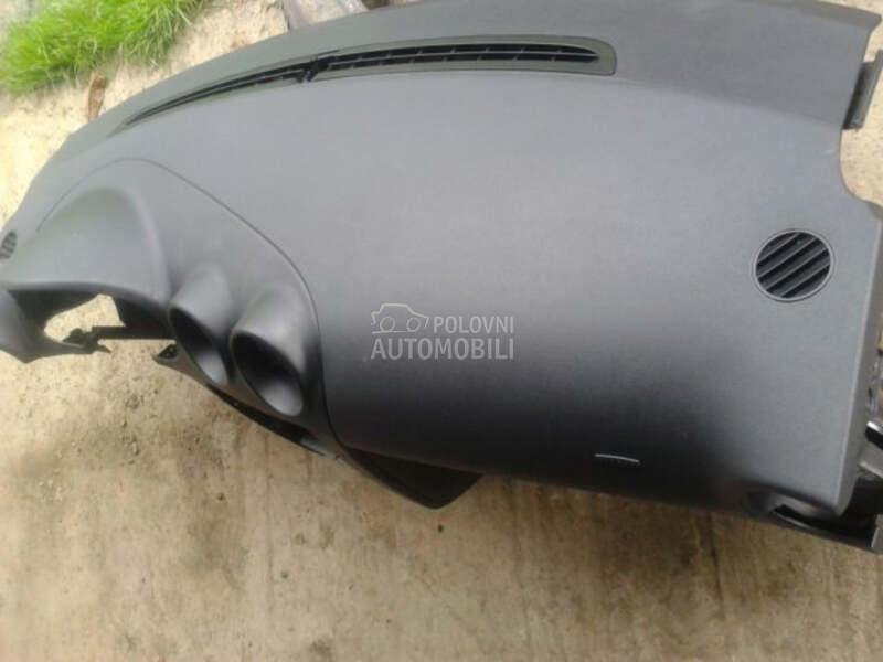 SEAT IBIZA TABLE