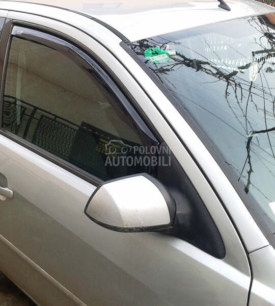 Bocni vetrobrani Mondeo MK3 za Ford Mondeo