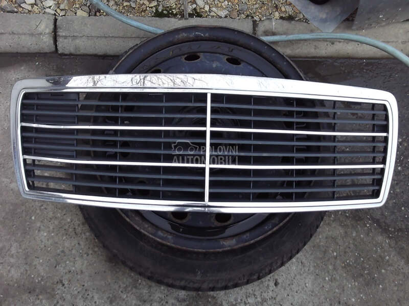 Prednja maska za Mercedes Benz C 180