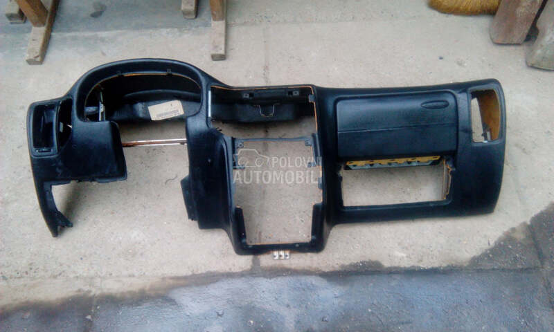 SEAT IBIZA TABLE
