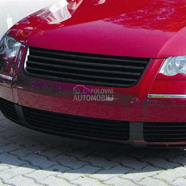 Maska bez znaka za Volkswagen Passat B5.5 od 2001. do 2005. god.