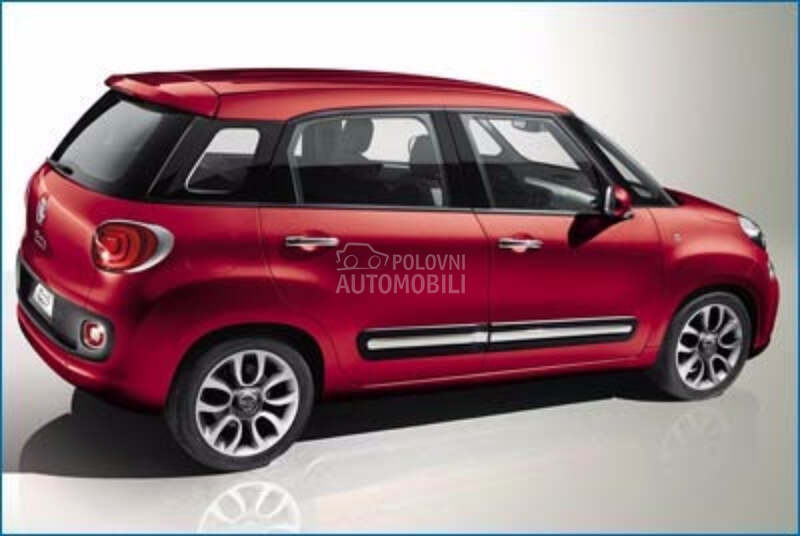 Fiat 500L - kompletan auto u delovima
